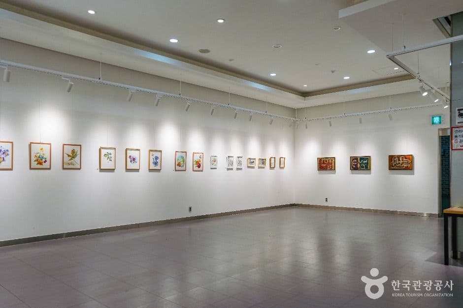 서울특별시교육청 양천도서관 사진 2