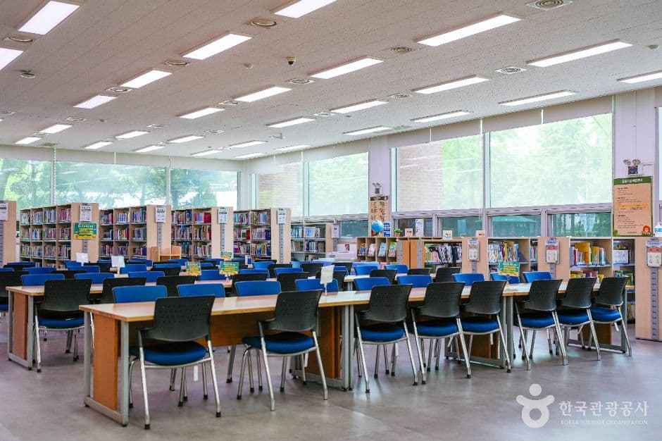 서울특별시교육청 양천도서관 사진 3
